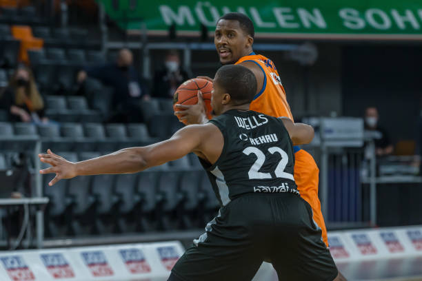 比预期多丢 比预期多丢