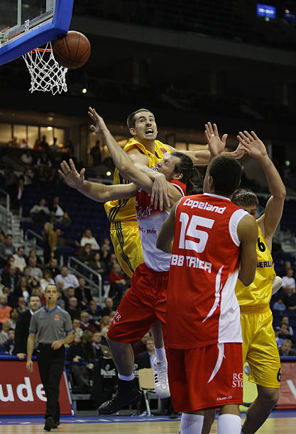 帮助他们建 帮助他们建